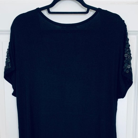 ✨ Forever 21 Sequin Outlined V-Neck Top - Picture 9 of 10